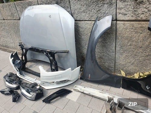 Бампер и детали кузова Audi A4 (капот, крыло, решётка радиатора, противотуманные фары)