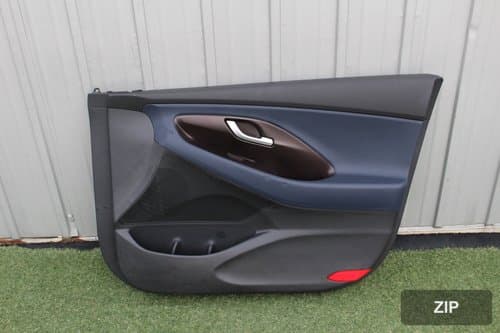 Обивка двери пассажирская I30 PD 82380-G3000
