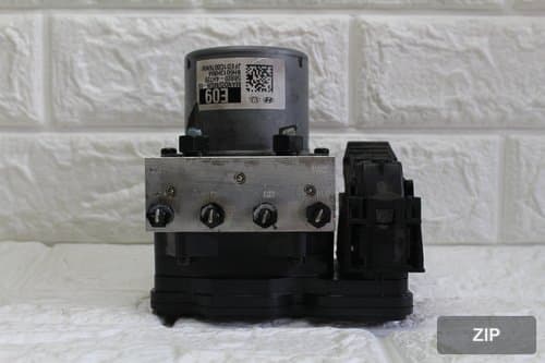 ABS модуль 589204H720