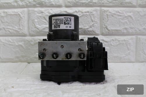 ABS модуль 589202M780