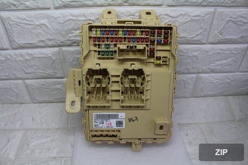Блок предохранителей K5 DL3 91950-L2130