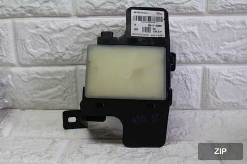 Датчик BSD водителя G70 95811-G9001