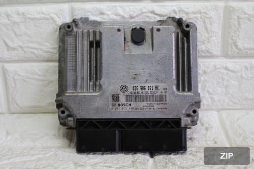 Блок управления двигателем ECU 03G906021NK
