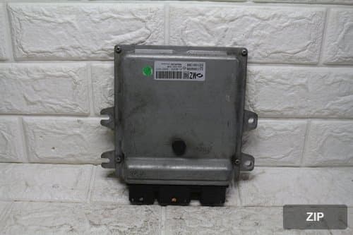 Блок управления двигателем ECU 237100609R, 237100136R