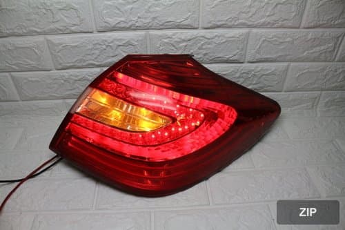 Задний фонарь Genesis BH LED правый наружный 924023M200
