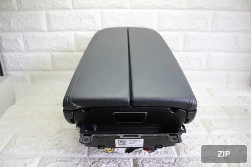 Подлокотник консоли G80 двухдверный 84660B1AA04RR
