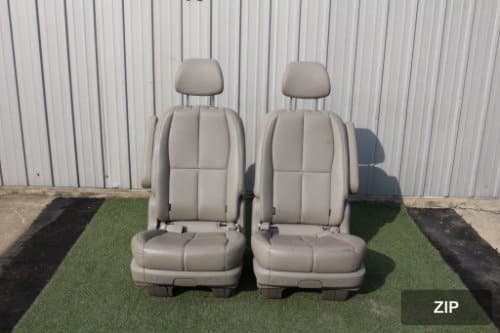 Подлокотник третьего ряда с ISOFIX для 9-местного Carnival