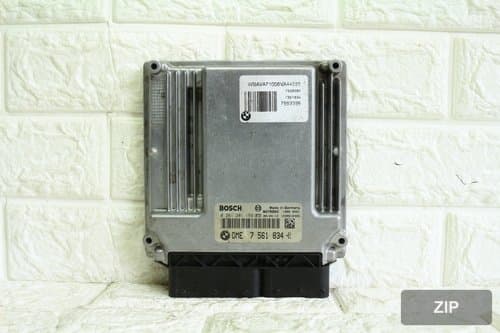 Блок управления двигателем ECU 7561834