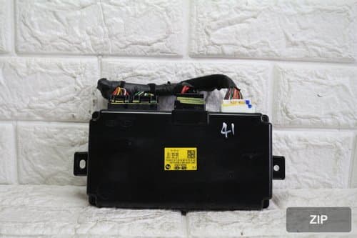 Электроприводная база заднего сиденья EQ900 95456-D2600