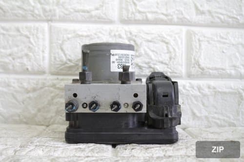 ABS модуль 58920B8AA0