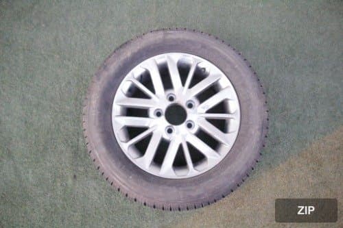 Колесо в сборе 17" 235/60R17 4173021610