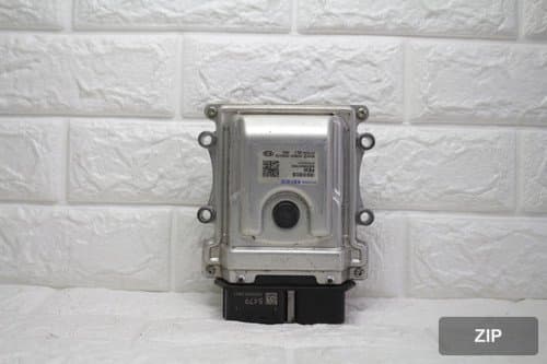 Блок управления коробкой передач (TCU) 954404GBW0