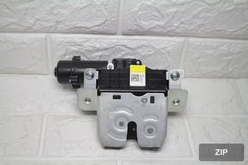 Электропривод крышки багажника Sorento MQ4 81800-P2100