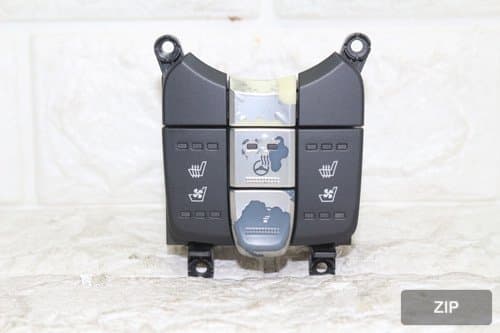 Кнопка вентиляции консоли EQ900 93310-D2100