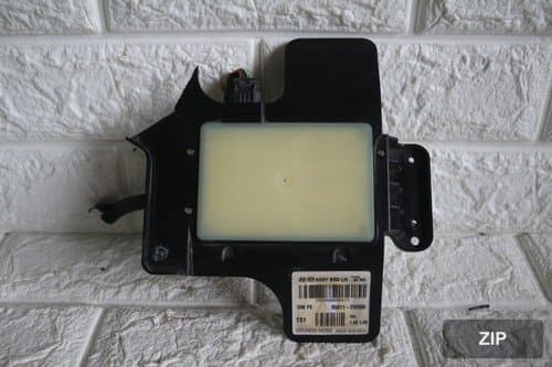 Датчик слепой зоны BSD 958112W000 водительский