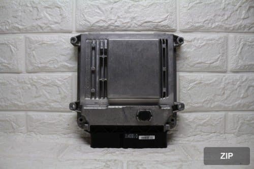 Блок управления двигателем ECU