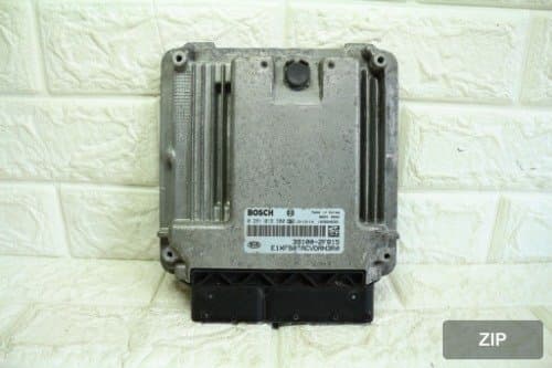 Блок управления двигателем Sorento R 391002F815