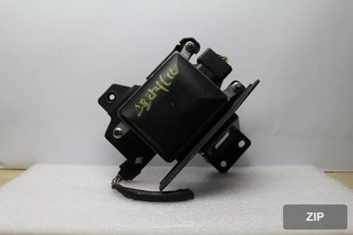 Датчик BSD правый Sportage QL 95821-5F000