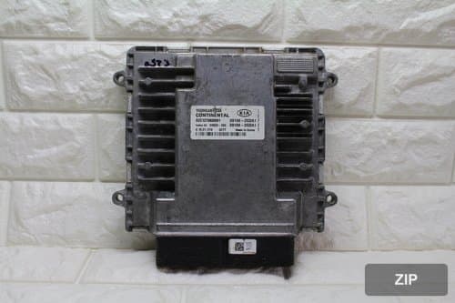 Блок управления двигателя ECU 39138-2GDA1