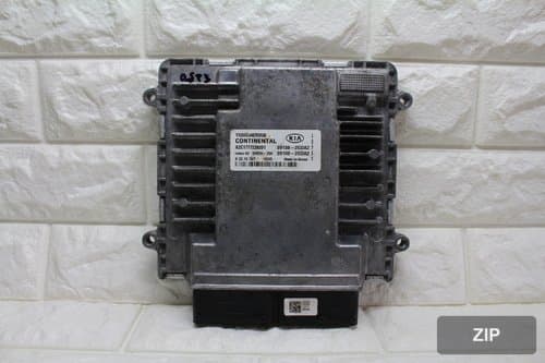 Блок управления двигателем (ECU) 39138-2GDA2