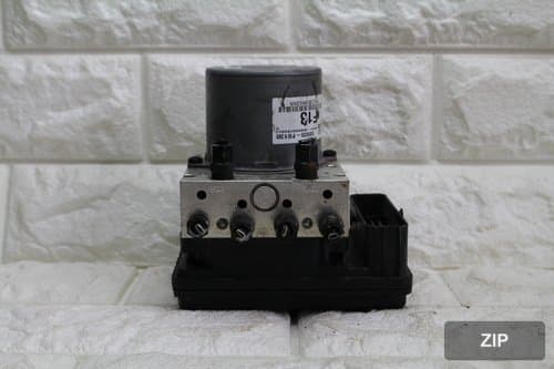 ABS модуль 58920-F6130