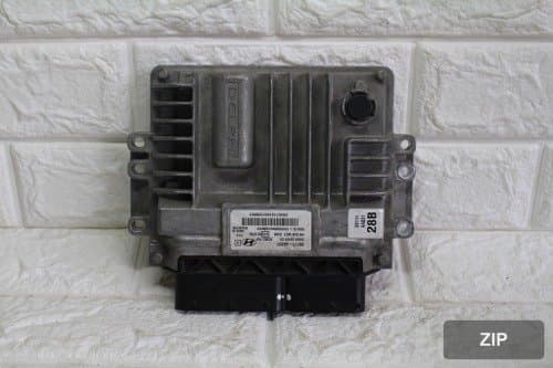 Блок управления двигателем ECU 391114A831