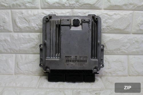 Блок управления двигателем ECU 237102747R, 0281030438, 237103810R