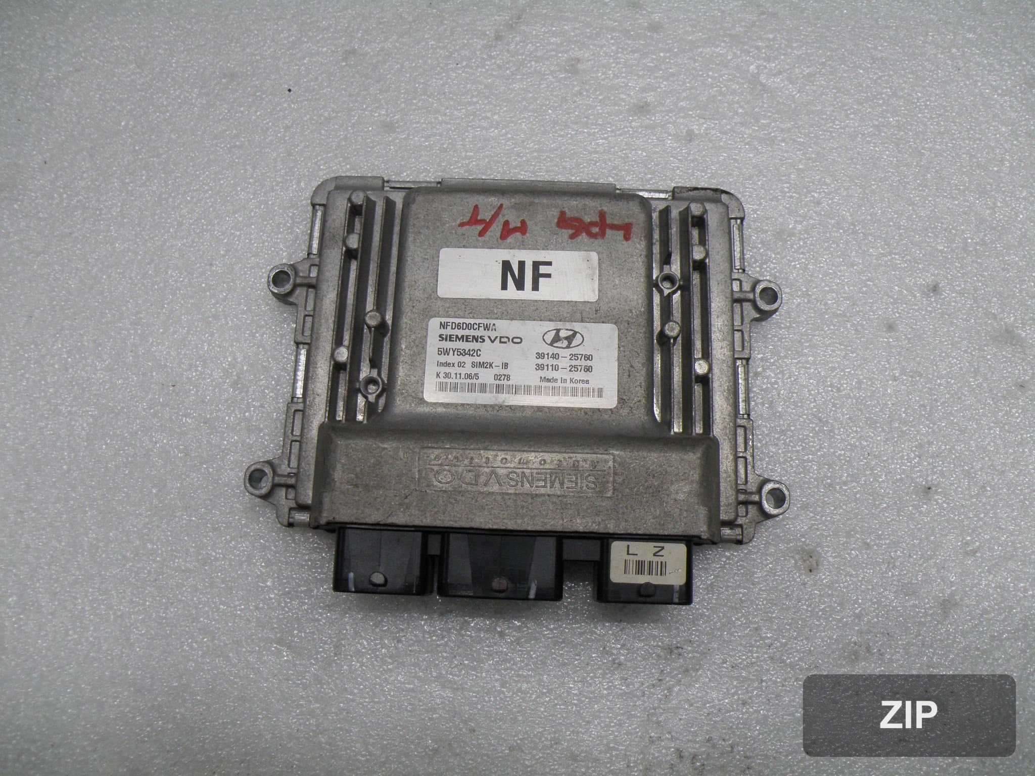 Блок управления двигателем (ECU) 39110-25760