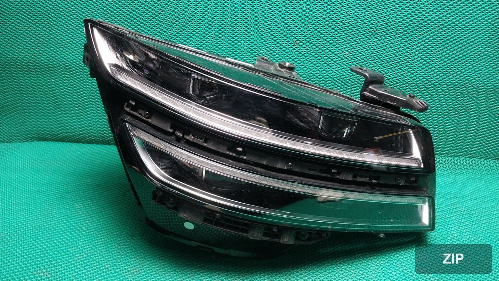 Передняя деталь 92102T1100