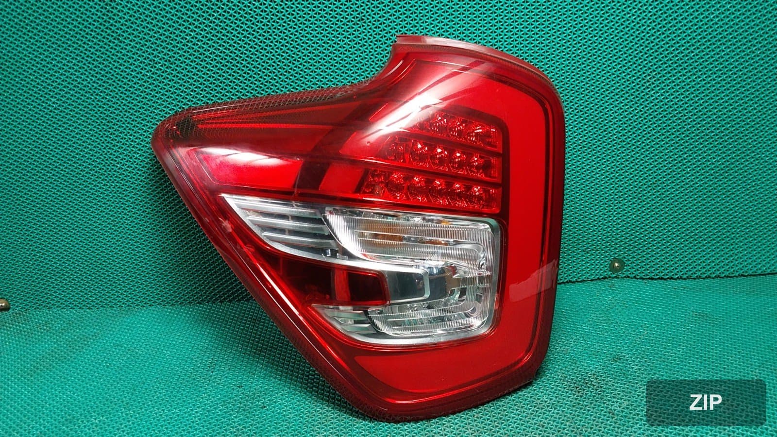 Задний фонарь LED (5 лампочек)