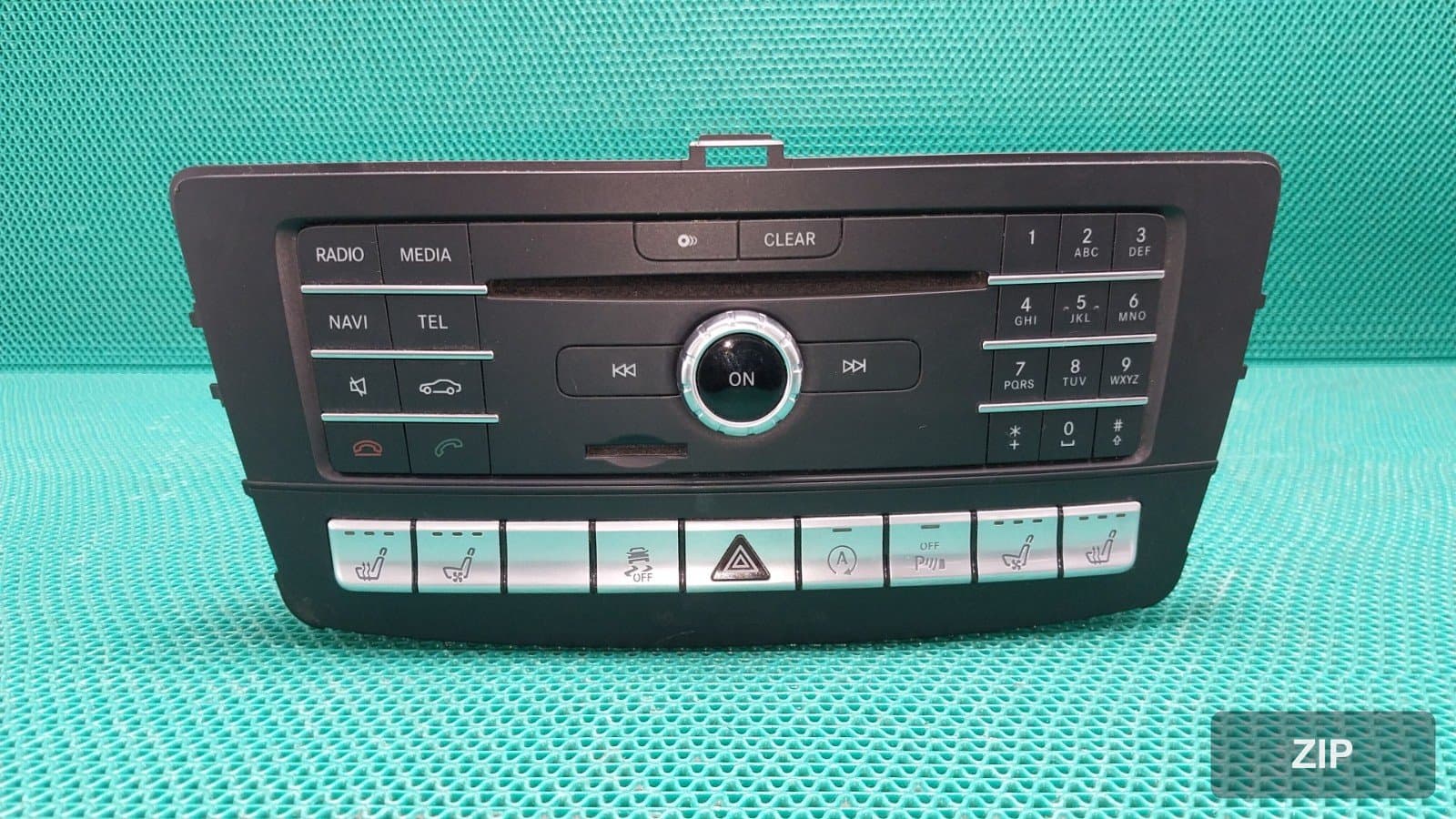 Накладка передней панели (крашпад) Mercedes-Benz GLE350D, OEM A1669000120