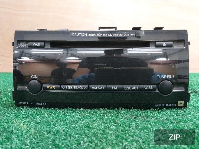 Блок управления климатом Toyota Prius (86120-47210)