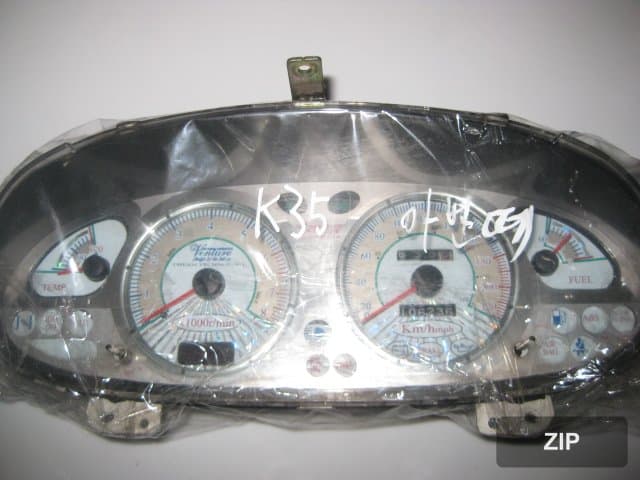 Приборная панель K35