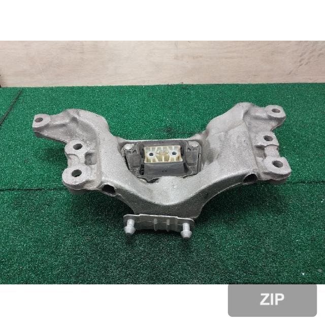 Опора двигателя Audi A6 4F0 399 151 AP