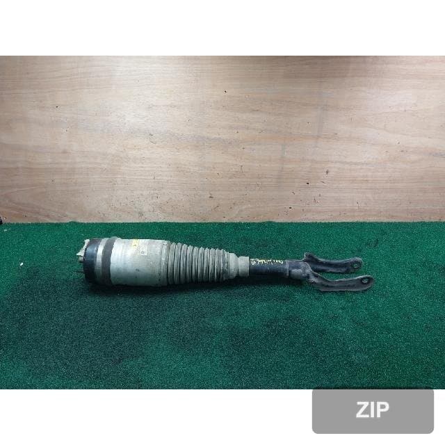 Jeep 3.0 CRD 2012 — амортизатор передний правый 68059904AD