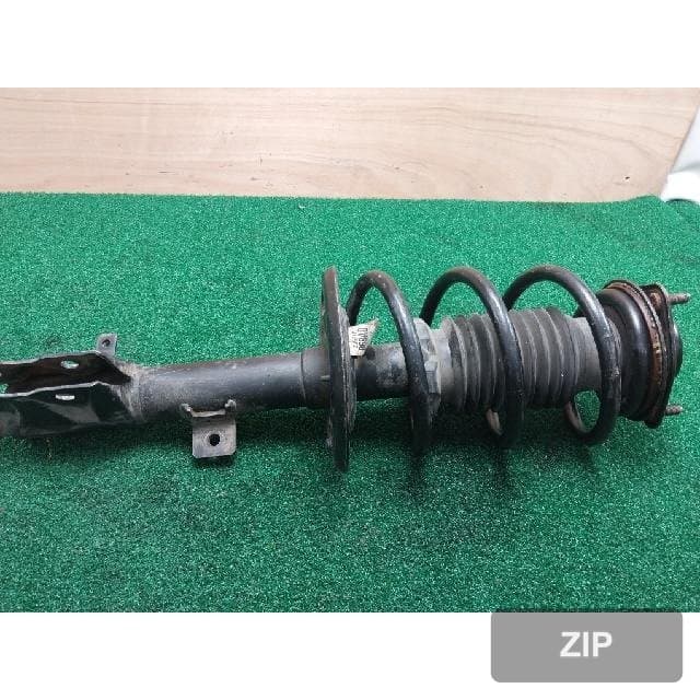 Jeep 2.4 Latitude 2010 — стойка стабилизатора переднего левая P05105175AG