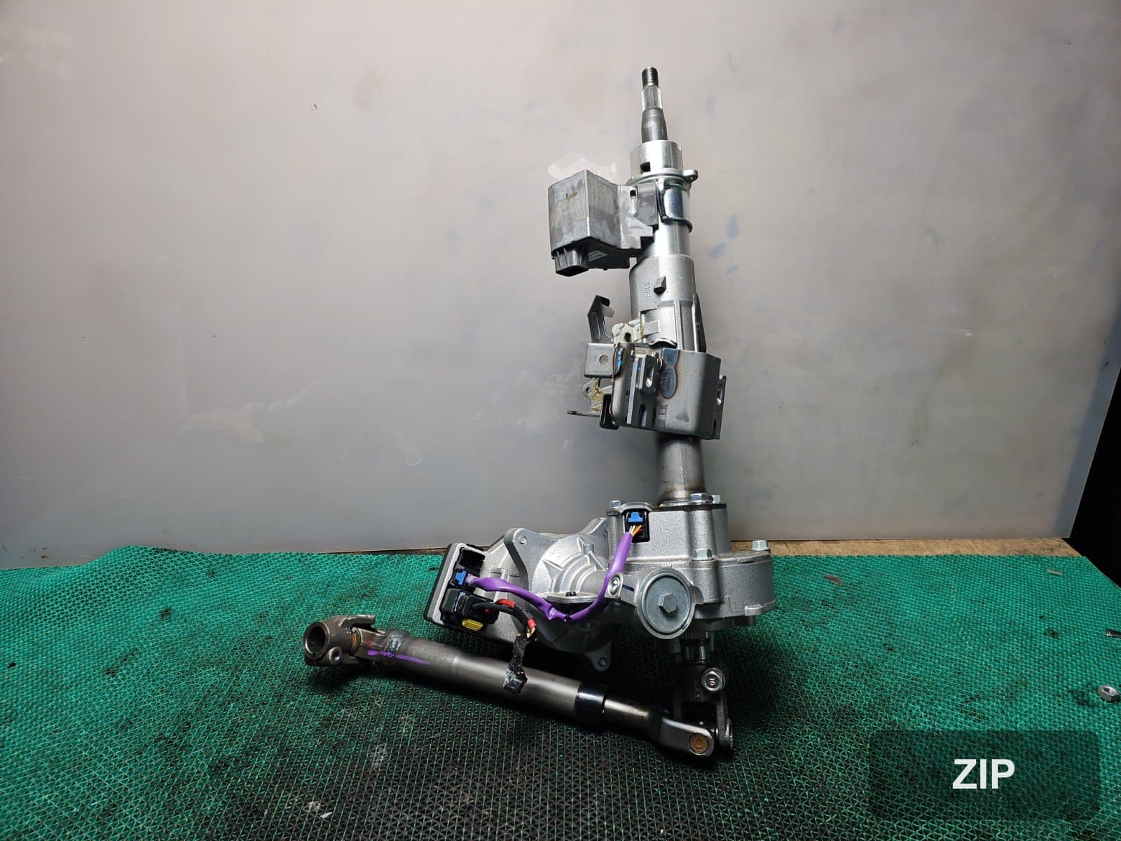 KG모빌리티 Torres EVX E5 2024 — рулевой вал 4620042000