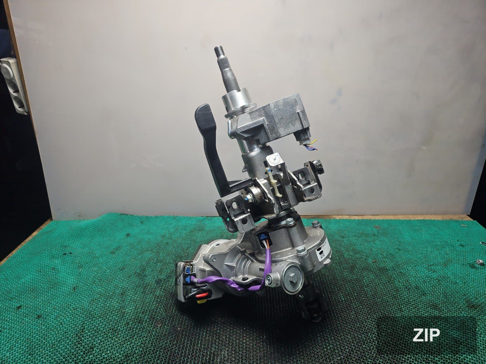 KG모빌리티 Torres EVX E5 2024 — вал рулевой колонки 4620042000