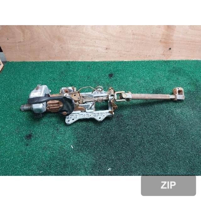 Volkswagen Jetta 2012 — вал рулевой колонки 5K0 905 861 B
