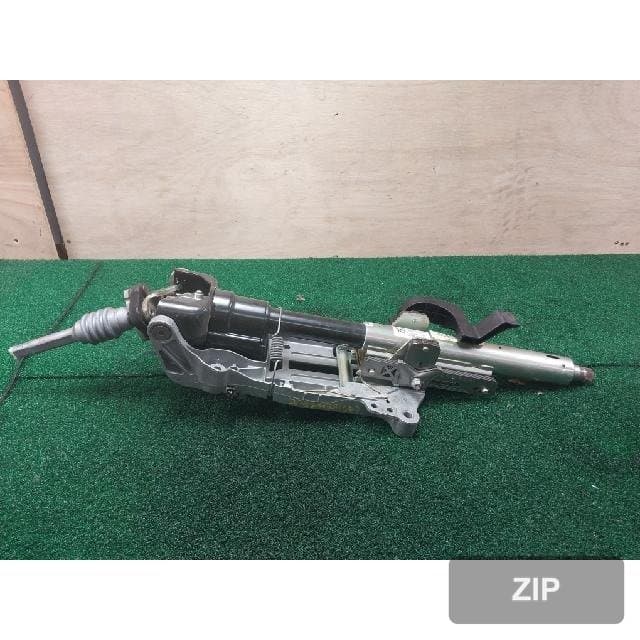 Jeep 3.0 CRD 2012 — вал рулевой колонки 05057981AF