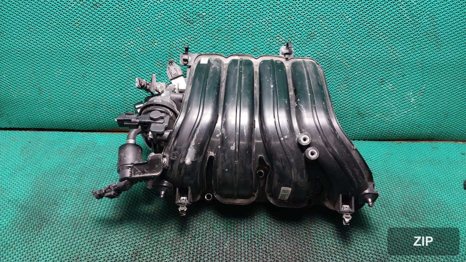 Kia K5 2020 (III поколение) — впускной коллектор 283002J302