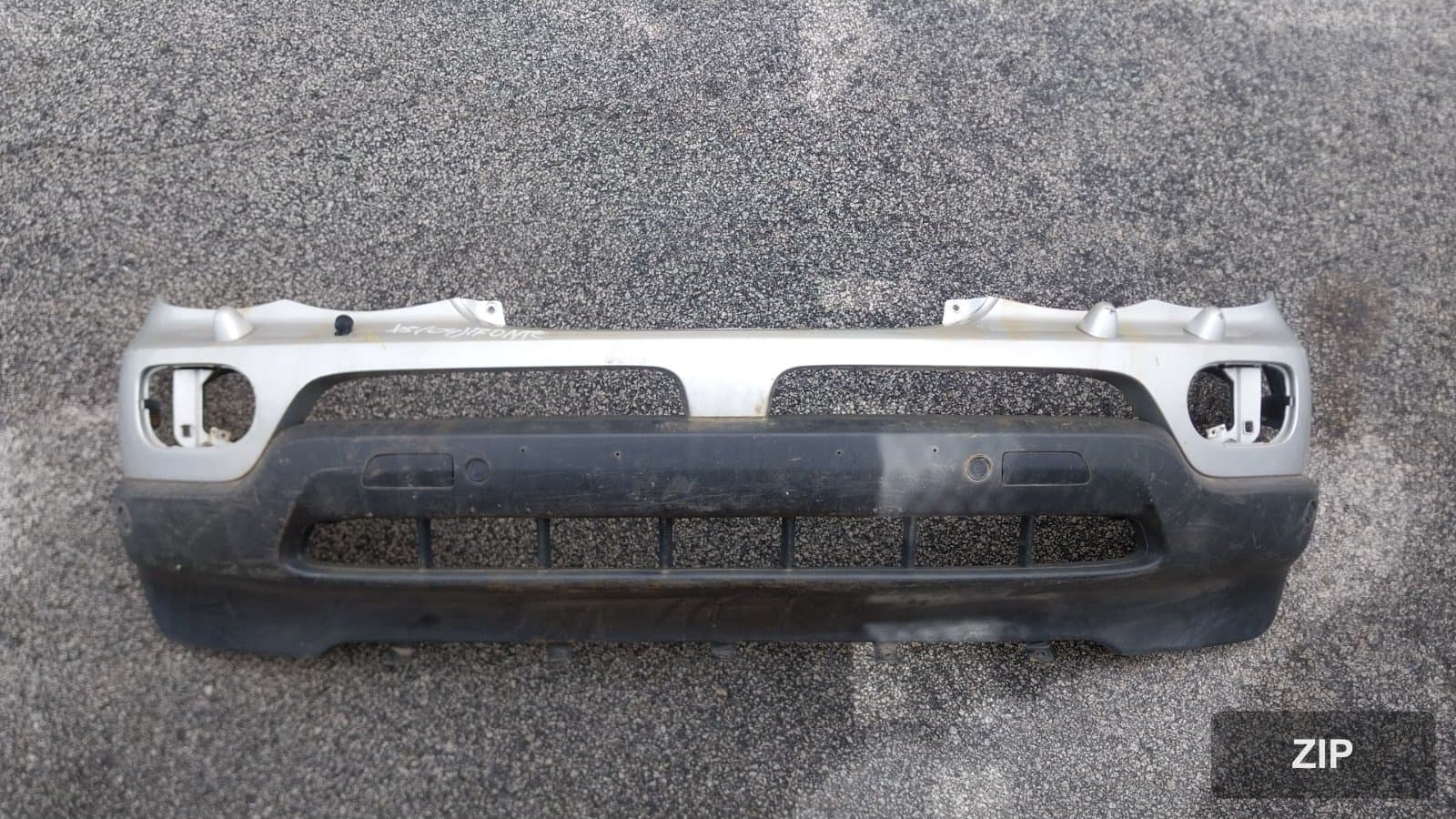 BMW X5 2003 — передний бампер 51117115901