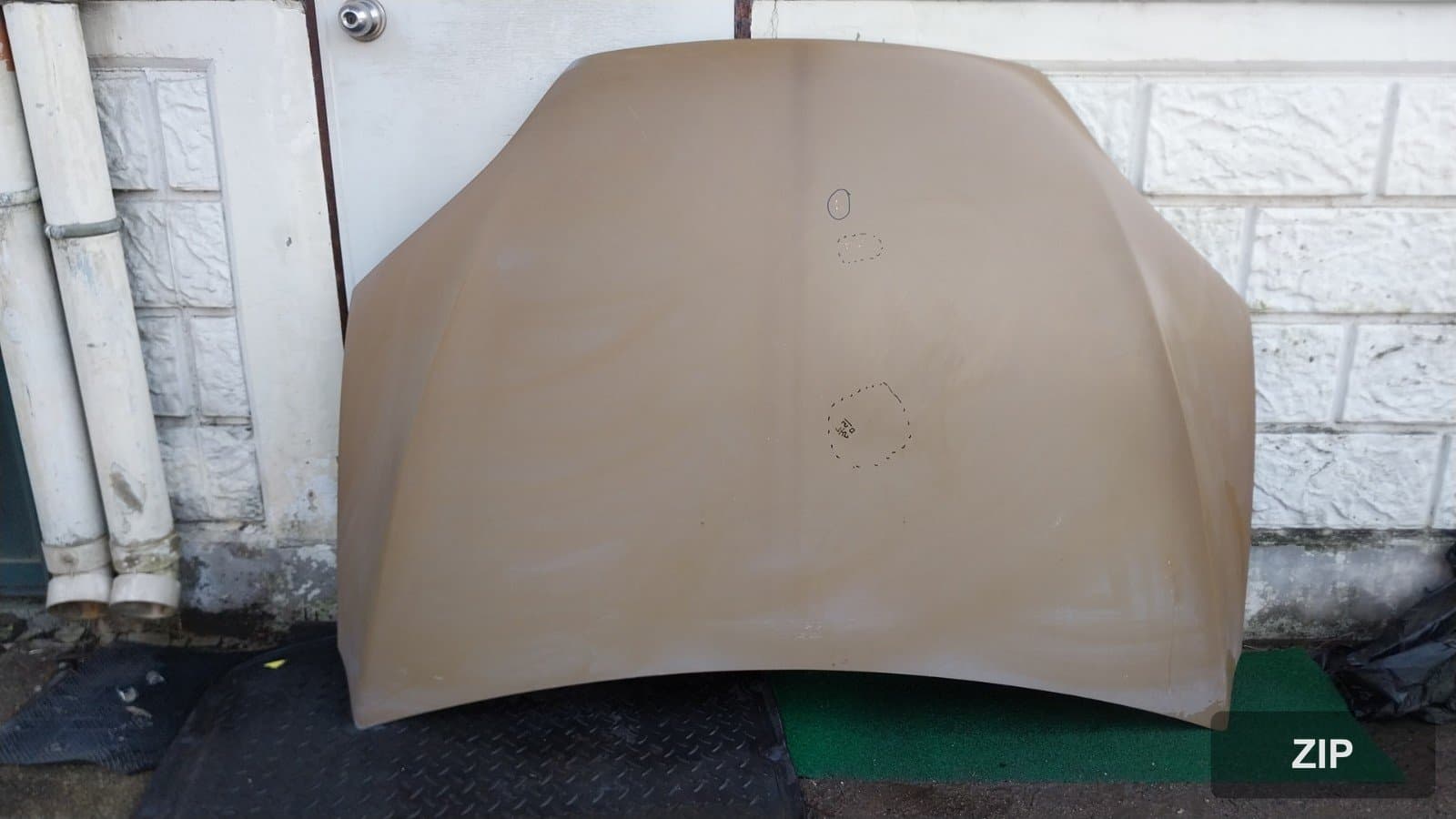 Tesla 100D 2021 — капот