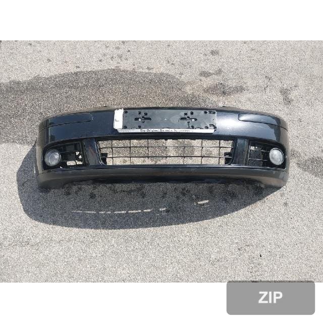 Volkswagen Golf 2008 — передний бампер 1K0807221B