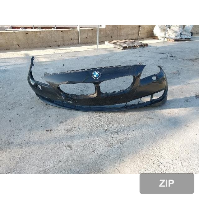 BMW 520d 2012 — передний бампер