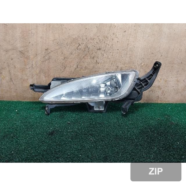 Kia K5 2012 — противотуманная фара левая 92201-2T0