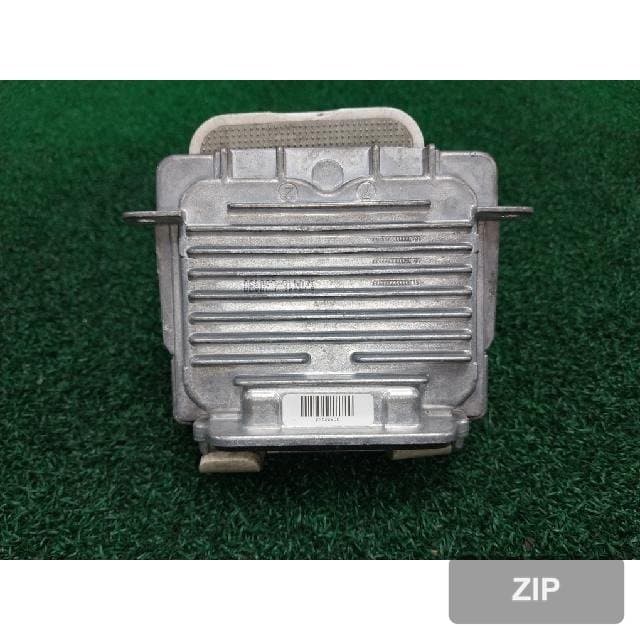 Jeep 3.0 CRD 2016 — балласт ксенона 89089352