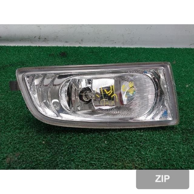 Honda Civic 2008 — противотуманная фара правая