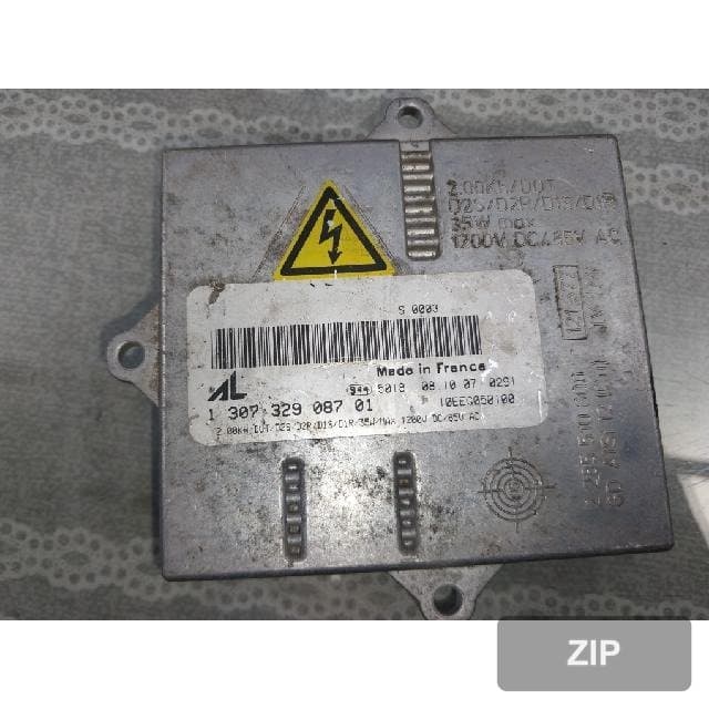 Mercedes-Benz 500 Sedan 2005 — блок розжига (балластный модуль) 1 307 329 087 01