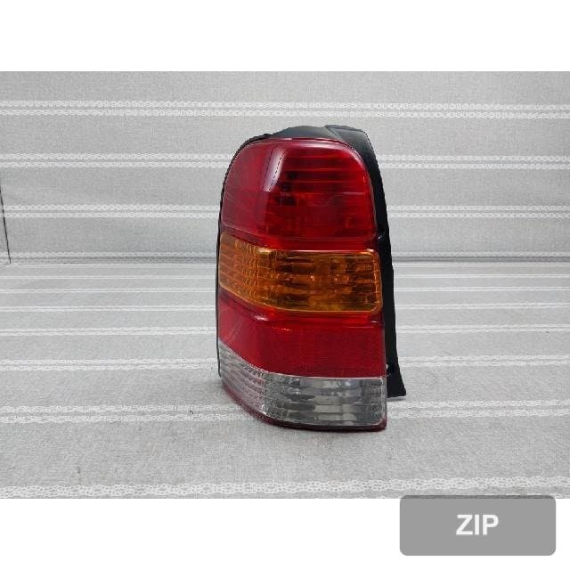 Ford Escape I 2001 — задний фонарь левый